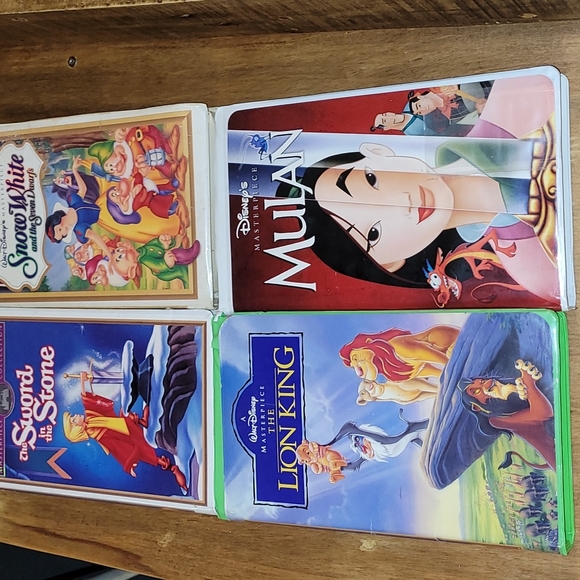 Walt Disney masterpiece collection x 4 DVD's - Picture 4 of 9